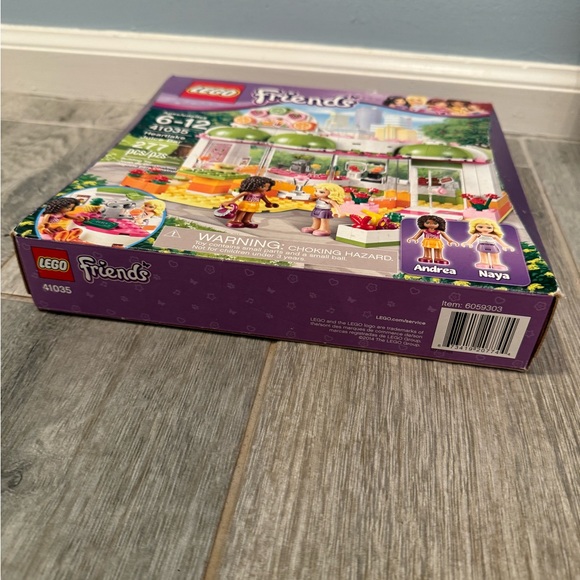 LEGO Friends 41035 Heartlake Juice Bar - Picture 7 of 11